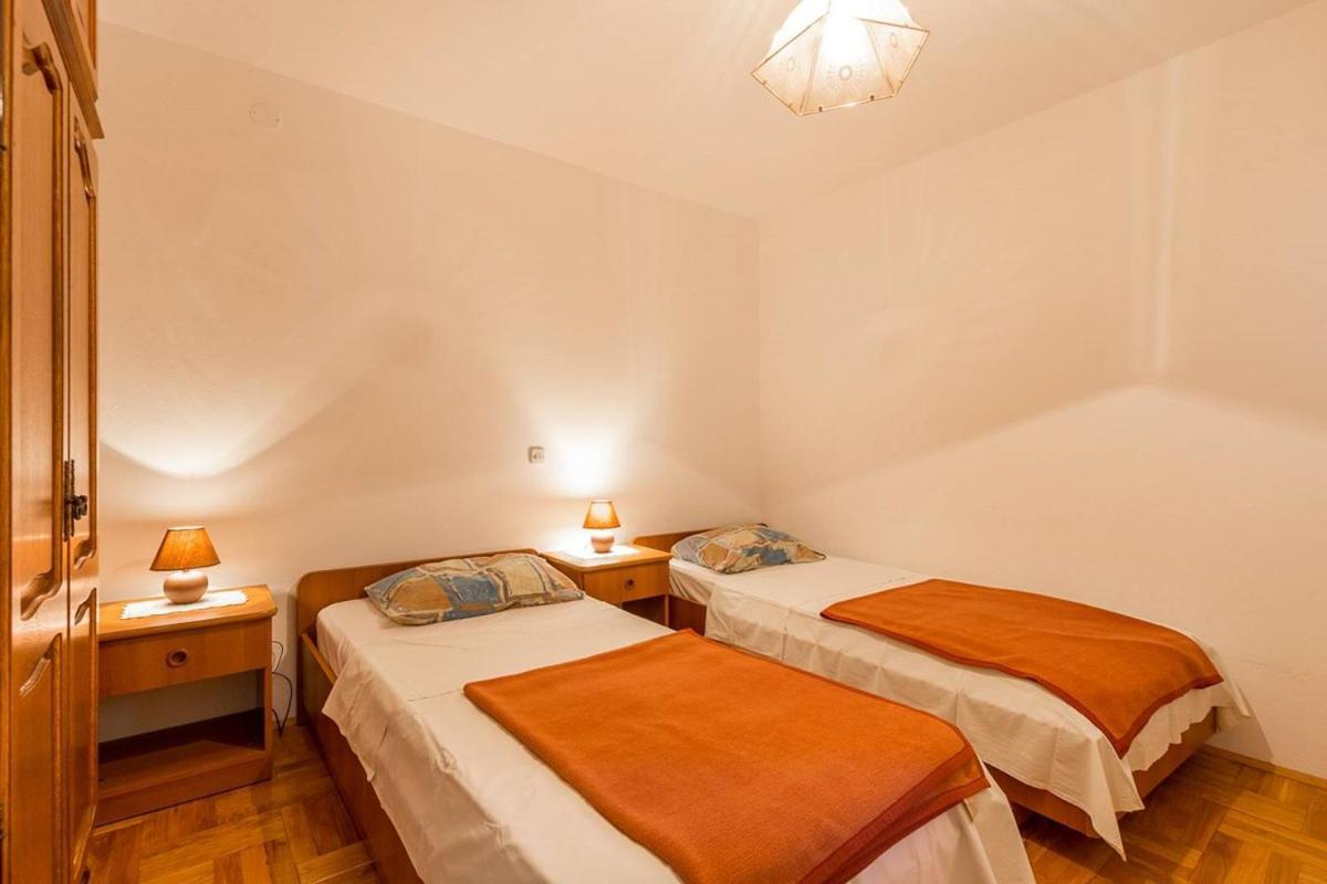 Apartments Pradolando プーラ エクステリア 写真