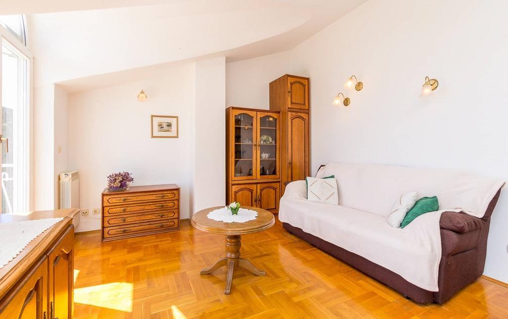 Apartments Pradolando プーラ エクステリア 写真